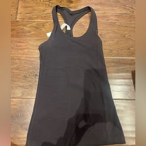 LULULEMON BLACK NULU TANK TOP